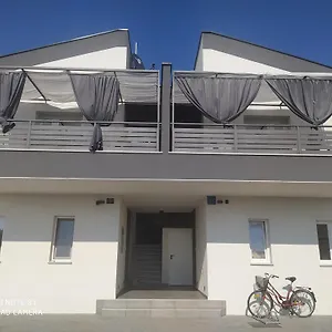 Laura Apartament Fažana